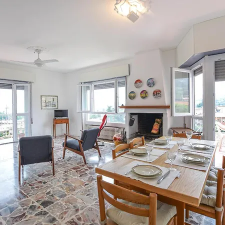 Apartamento Cozy In With View Saló